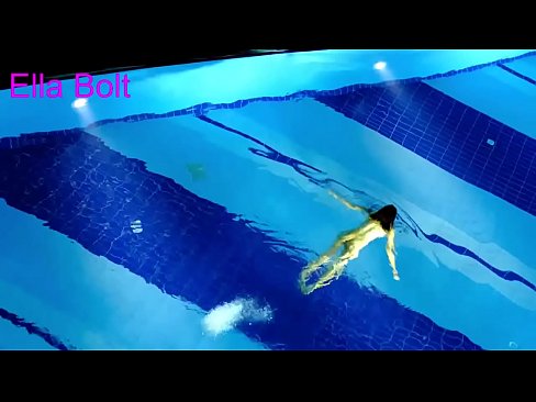 ❤️ Je ne peux pas m'arrêter de regarder, jeune blonde prise en train de nager nue dans la piscine de la station ELLA BOLT. ❌ Fuck vidéo at us fr.eviewporn-com.ru ❌❤